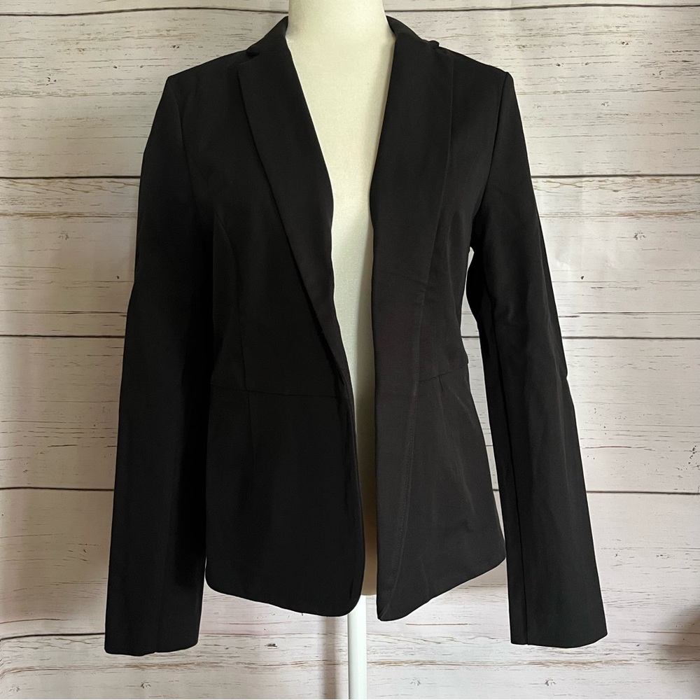 Black Open Blazer